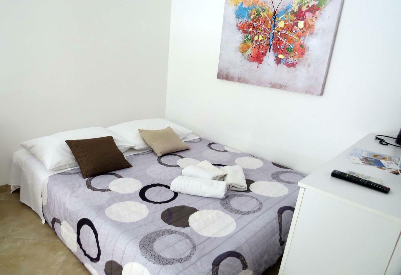 Apartman Jakir Baška Voda Екстериор снимка